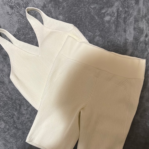 Lululemon Set - Picture 4 of 5